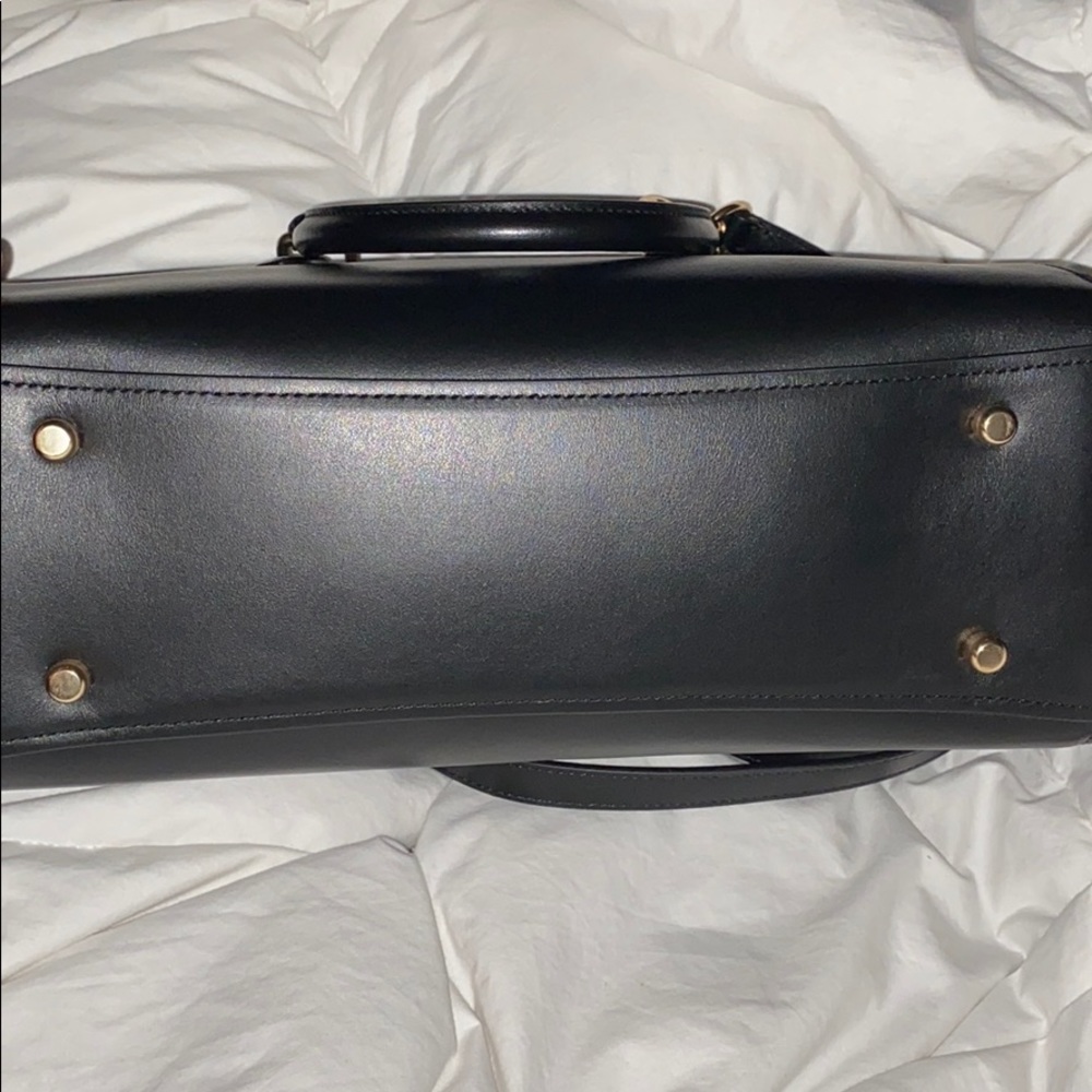 Coach purse! - Picture 4 of 7
